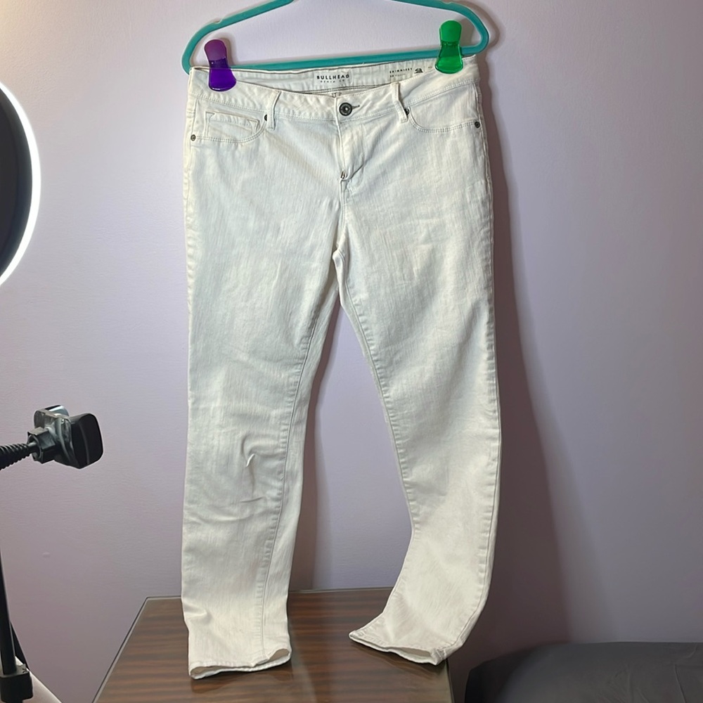 Bullhead denim skinniest jeans size 13 white